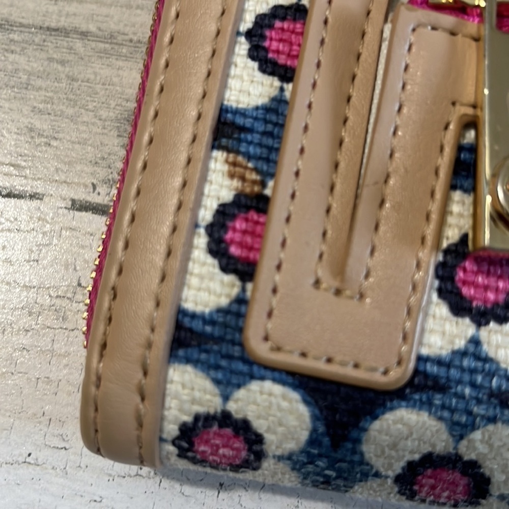 Spartina Wristlet - Picture 4 of 8